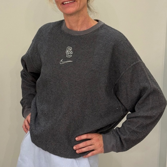 Nike USC Grey Sweatshirt, University of Southern California - Picture 6 of 6